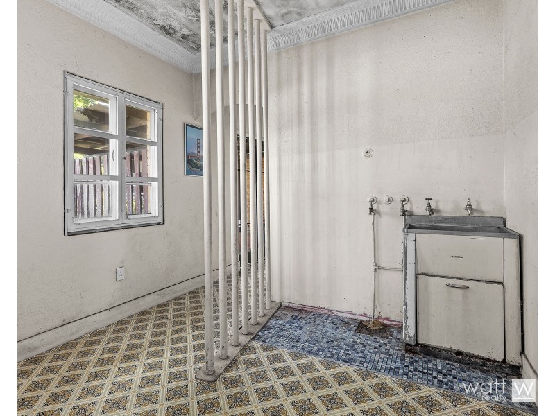 184 Hamilton Road, Wavell Heights QLD 4012