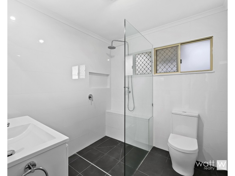 4 Dibbil Street, Chermside West QLD 4032