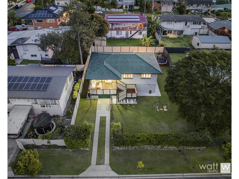 4 Dibbil Street, Chermside West QLD 4032