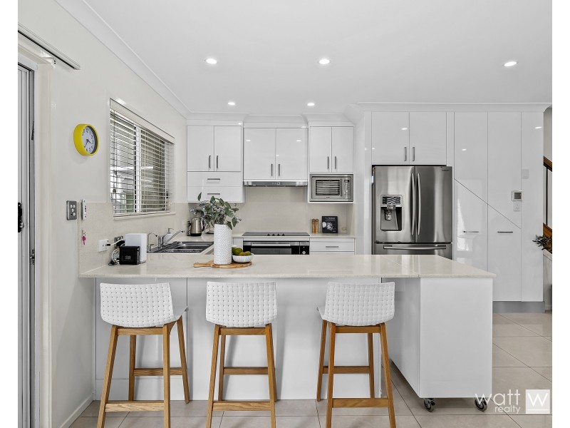 1/2 Buna Street, Chermside QLD 4032