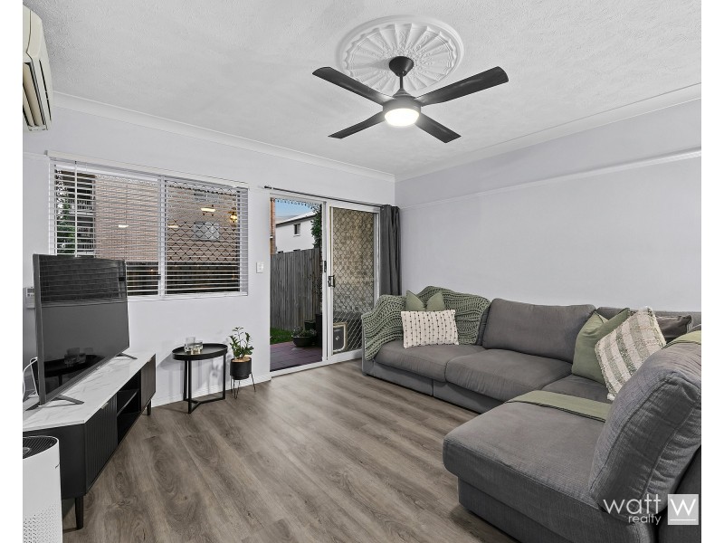 1/10 Surrey Street, Nundah QLD 4012