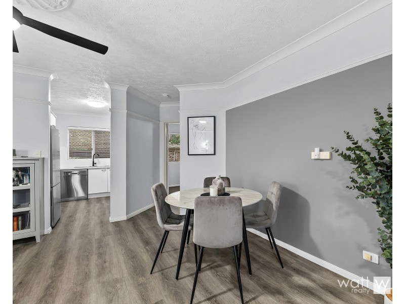 1/10 Surrey Street, Nundah QLD 4012