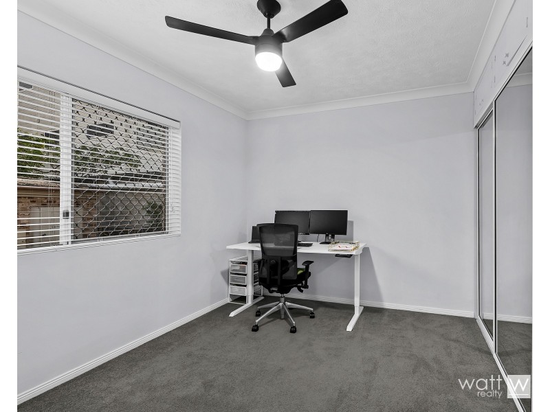 1/10 Surrey Street, Nundah QLD 4012