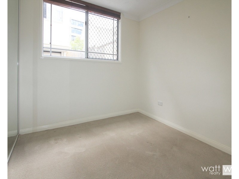 1/41 Mcdougall Steet, Milton QLD 4064