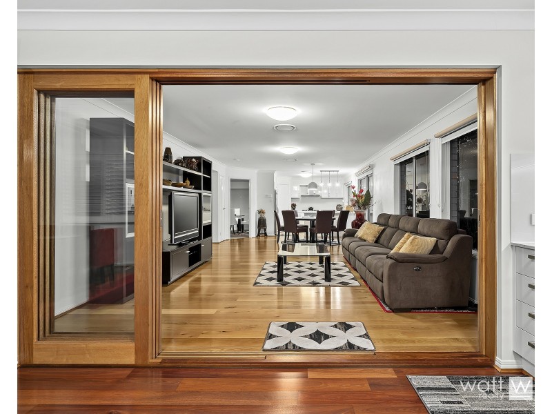 13 Starlight Place, Aspley QLD 4034