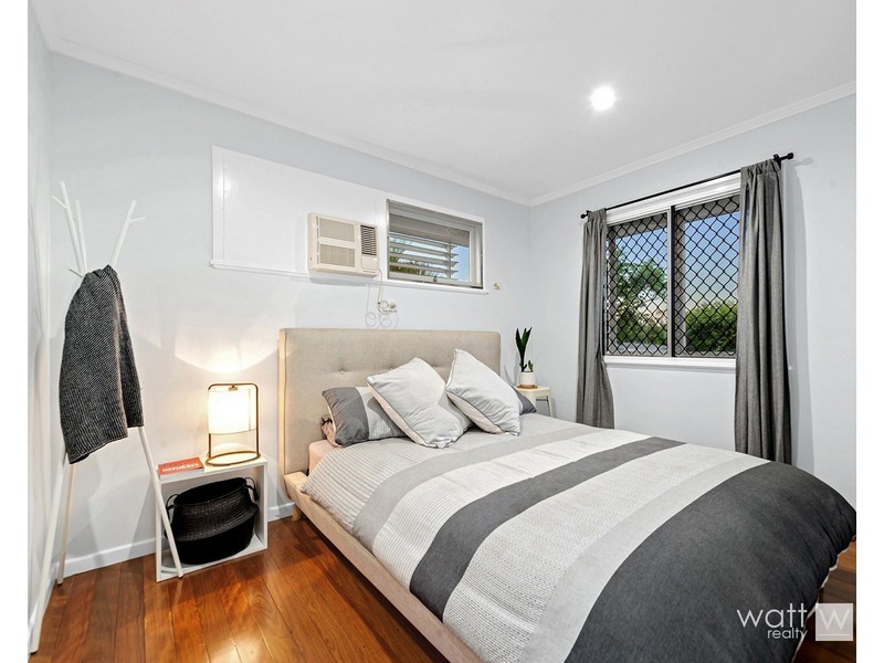 11 Dibbil Street, Chermside West QLD 4032