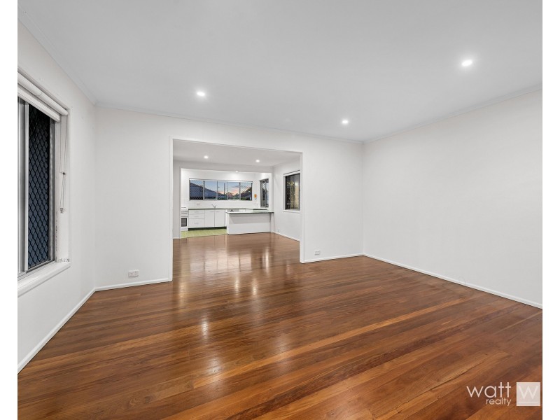 10 Pacific Street, Chermside West QLD 4032