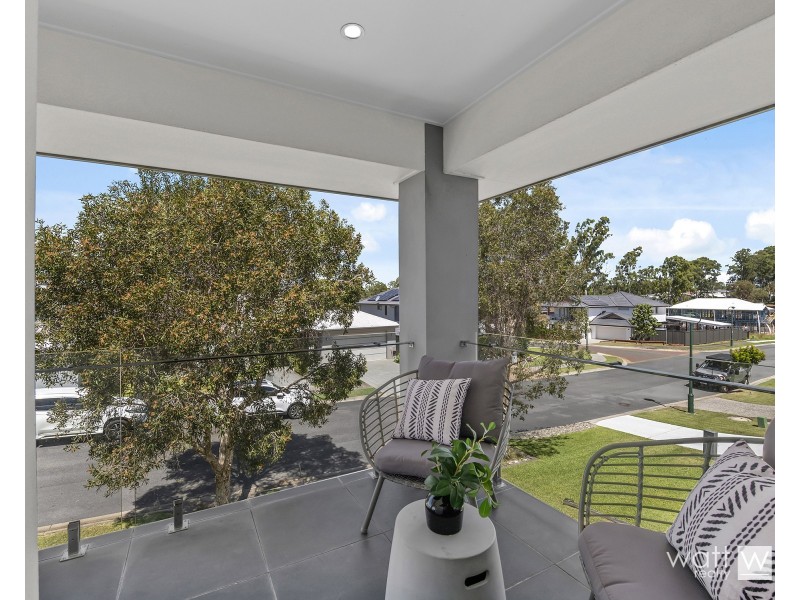 13 Dewberry Place, Bridgeman Downs QLD 4035