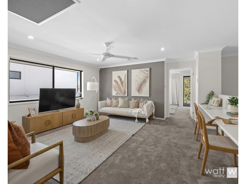 13 Dewberry Place, Bridgeman Downs QLD 4035