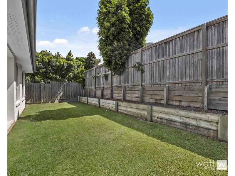 13 Dewberry Place, Bridgeman Downs QLD 4035