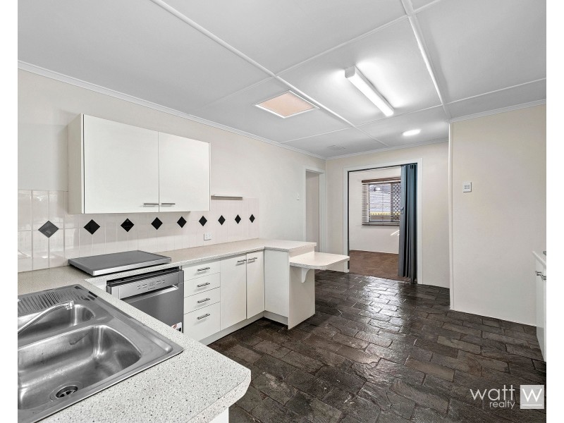 34 Newman Road, Wavell Heights QLD 4012