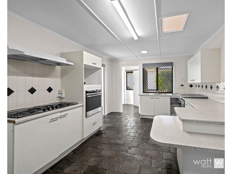 34 Newman Road, Wavell Heights QLD 4012