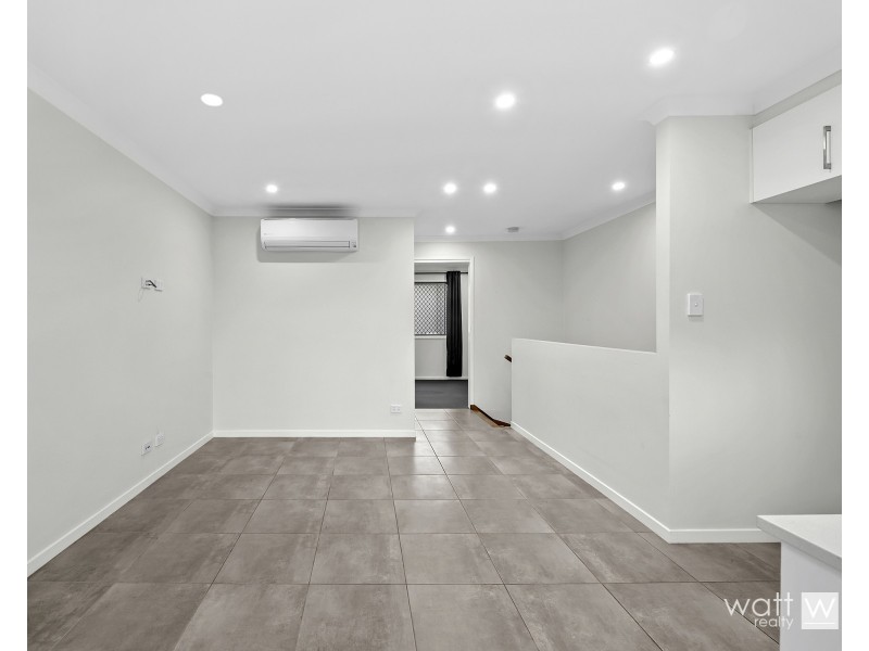 6 Robbins Lane, Fitzgibbon QLD 4018