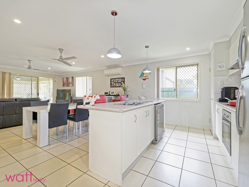 22 Bishop Court, Lawnton QLD 4501