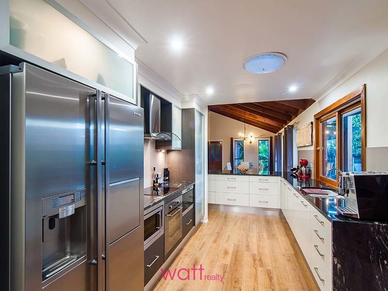 10 Paira Place, Carseldine QLD 4034