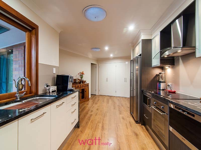 10 Paira Place, Carseldine QLD 4034