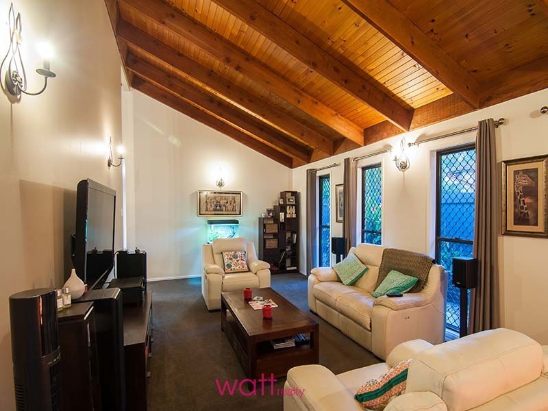 10 Paira Place, Carseldine QLD 4034