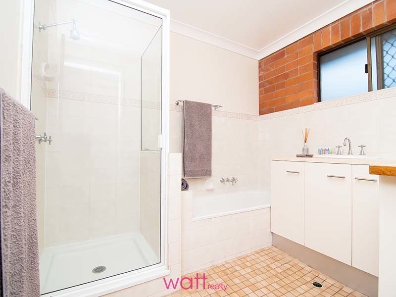 10 Paira Place, Carseldine QLD 4034