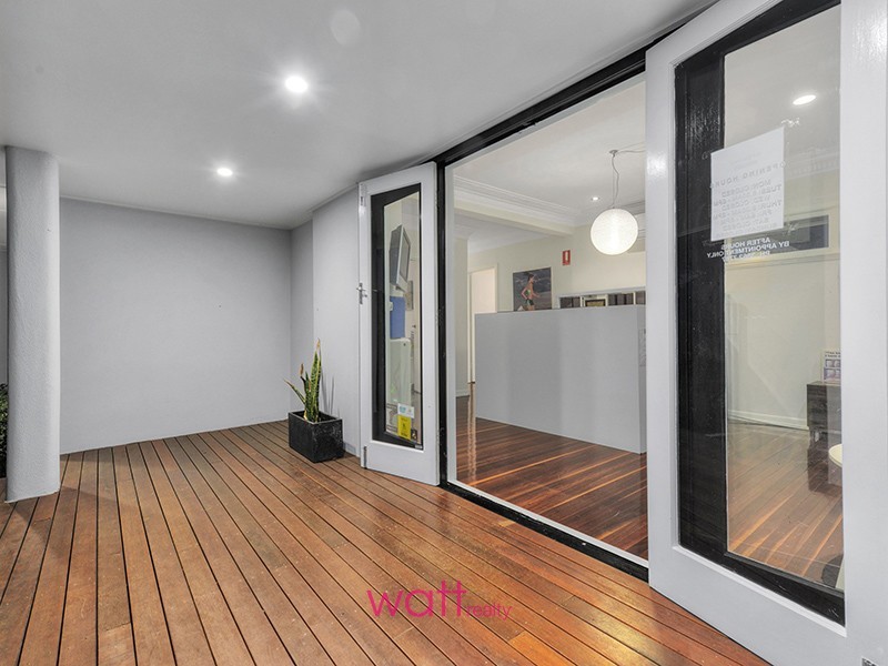 1 Navua Avenue, Aspley QLD 4034