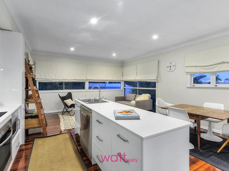 1 Navua Avenue, Aspley QLD 4034