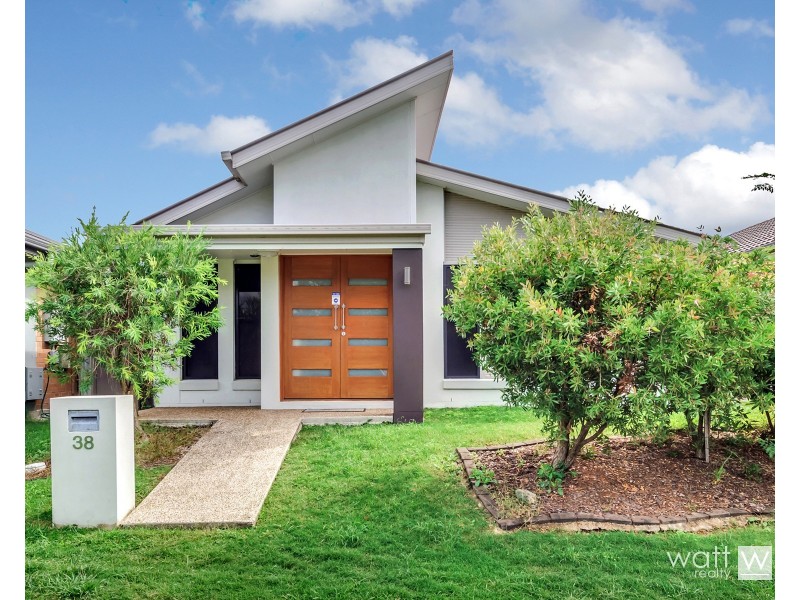 38 Diamantina Crescent, Fitzgibbon QLD 4018