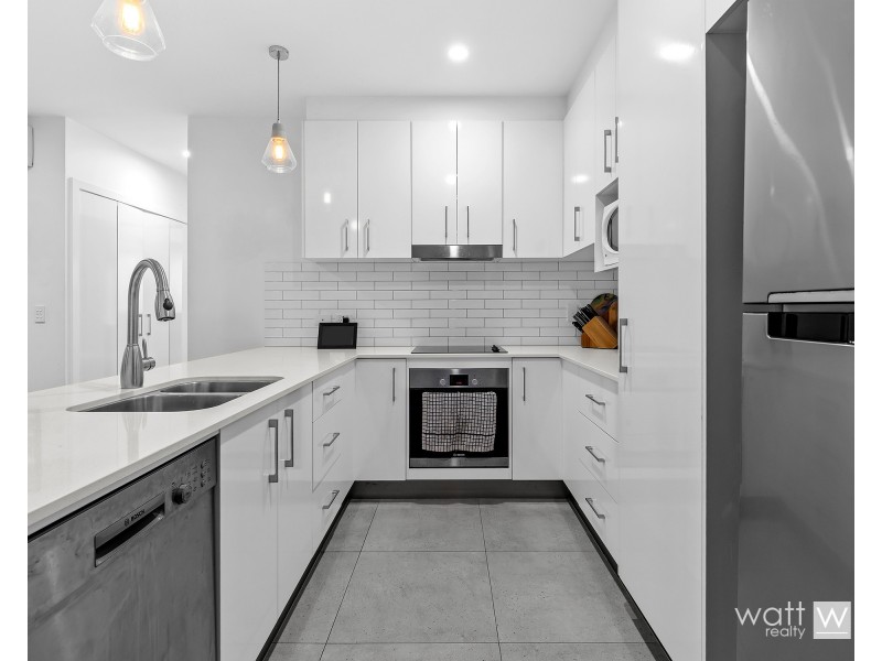 1/6 Surrey Street, Nundah QLD 4012