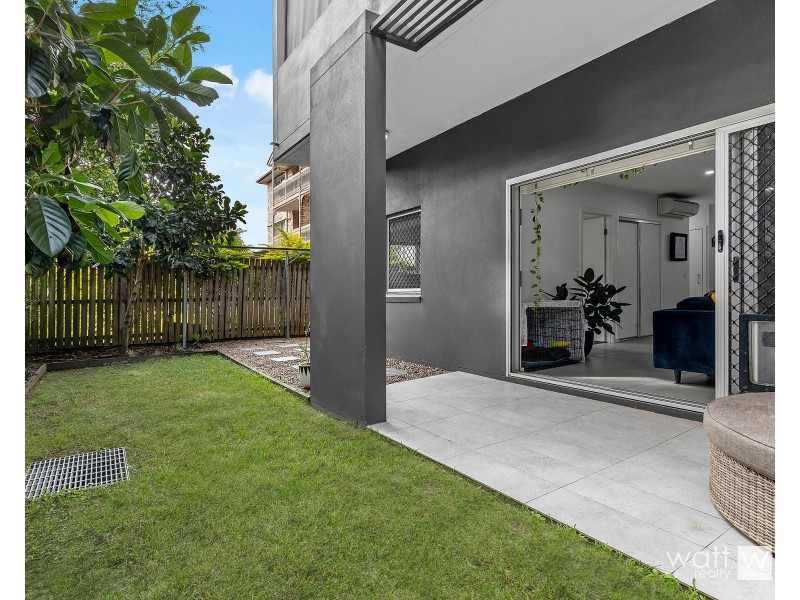 1/6 Surrey Street, Nundah QLD 4012
