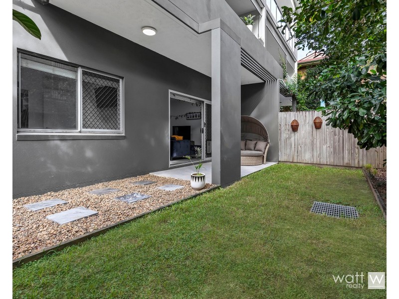 1/6 Surrey Street, Nundah QLD 4012