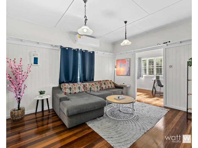 8 Alexander Street, Zillmere QLD 4034