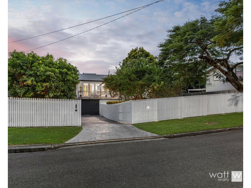 25 Chingford Street, Chermside West QLD 4032