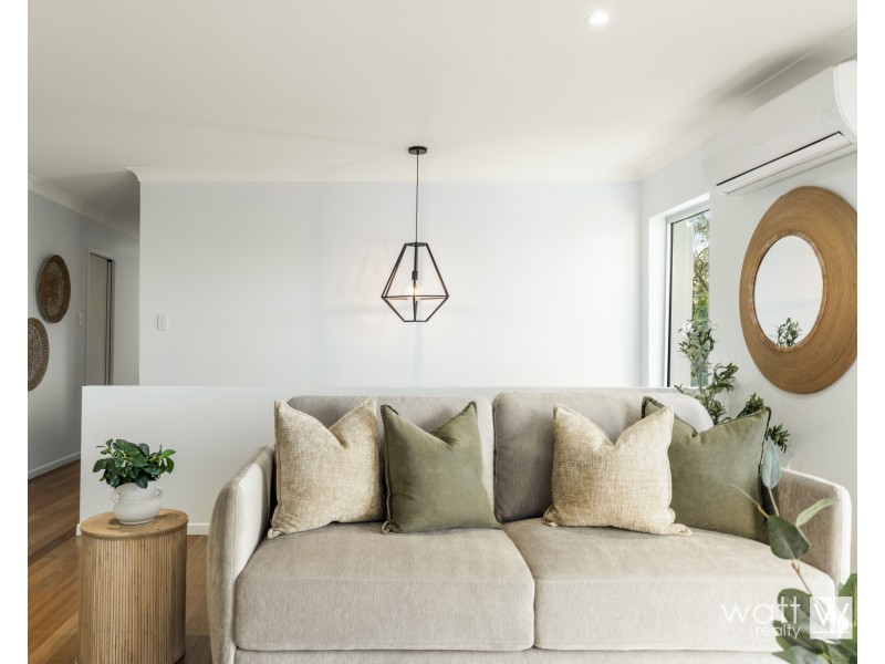 16 Montclair Street, Aspley QLD 4034