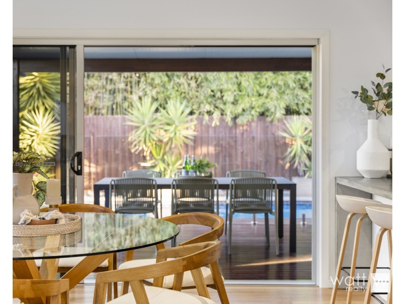 16 Montclair Street, Aspley QLD 4034