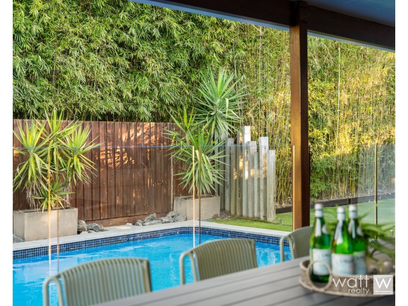 16 Montclair Street, Aspley QLD 4034