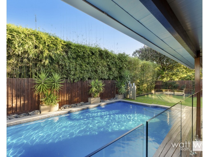 16 Montclair Street, Aspley QLD 4034