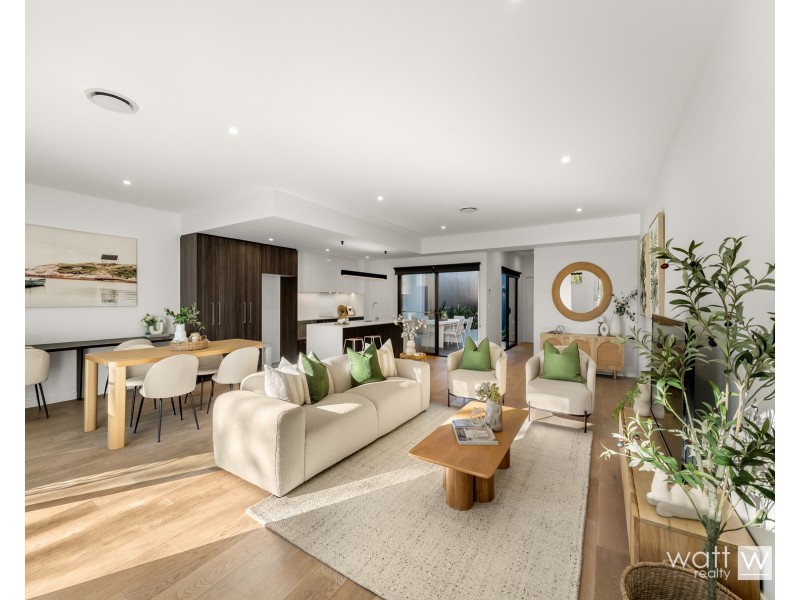 24 Tasmania Avenue, Newport QLD 4020