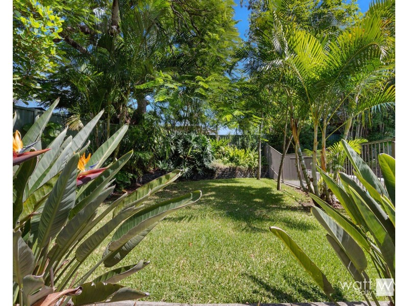 16 Abbey Street, Wavell Heights QLD 4012