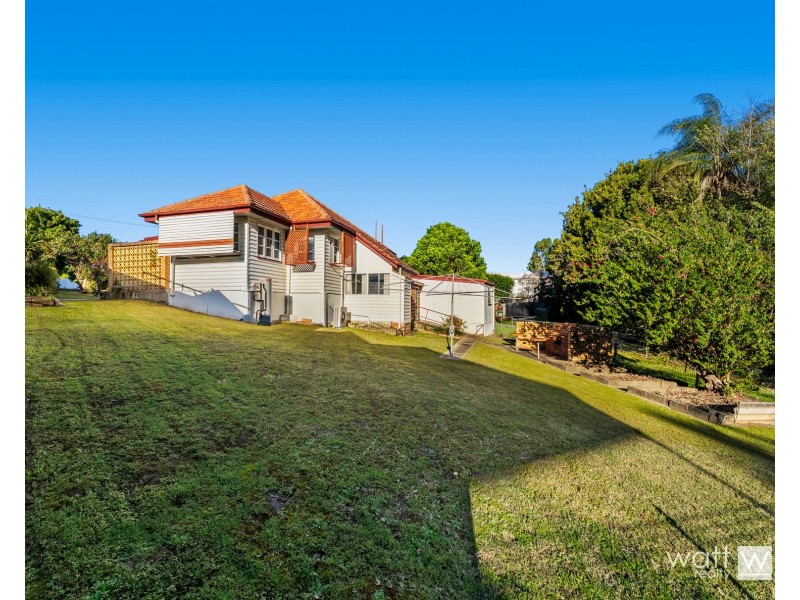 42 Vale Street, Wavell Heights QLD 4012