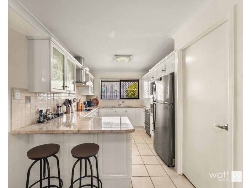 17 Barcroft Court, Aspley QLD 4034