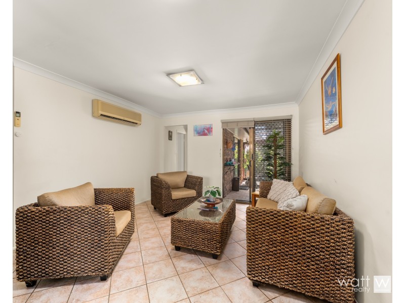 17 Barcroft Court, Aspley QLD 4034