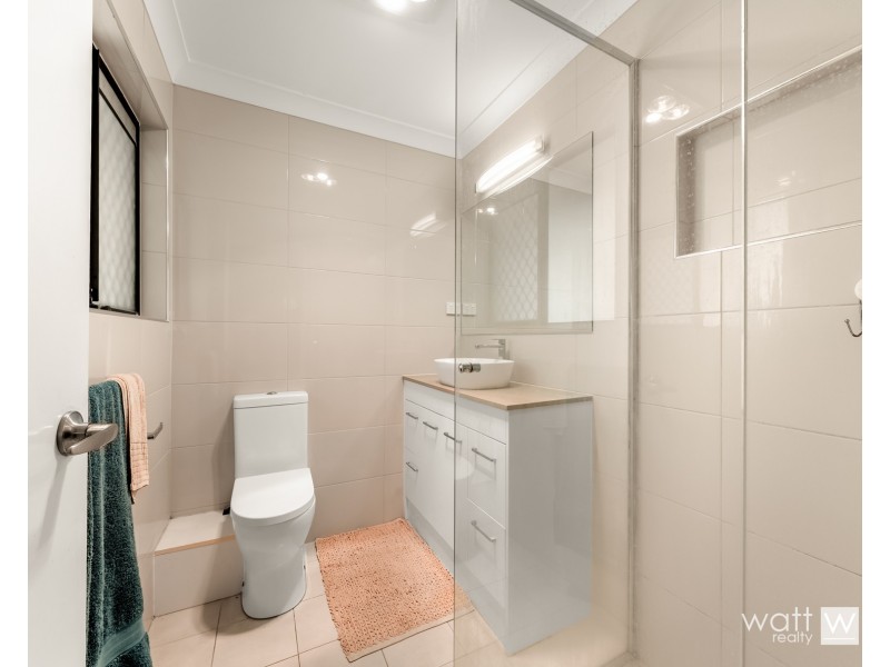 17 Barcroft Court, Aspley QLD 4034