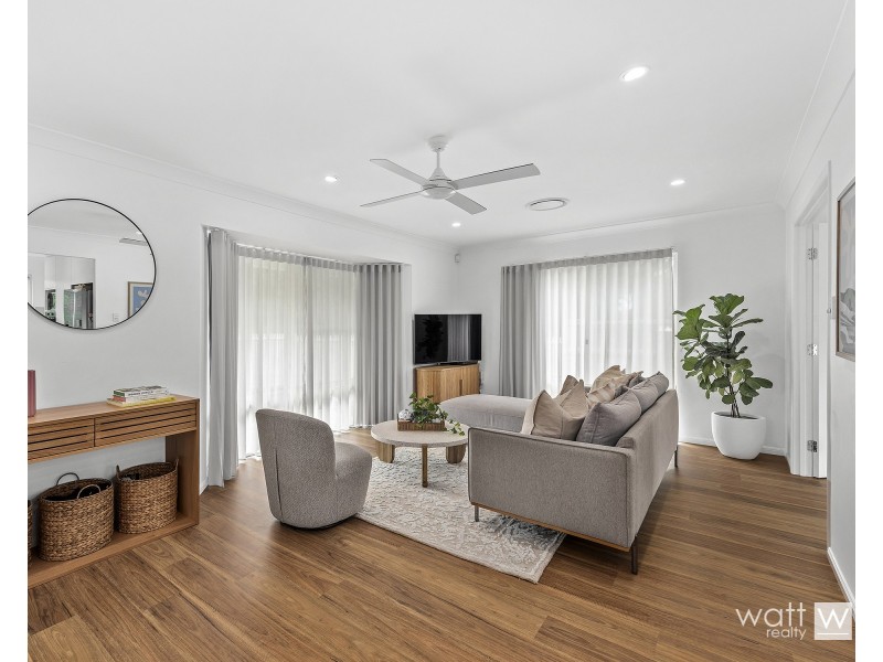 72 Stringybark Drive, Chermside West QLD 4032