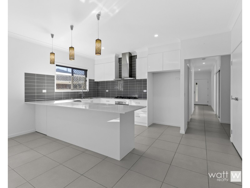 10 Balcara Avenue, Carseldine QLD 4034