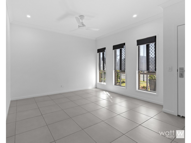 10 Balcara Avenue, Carseldine QLD 4034