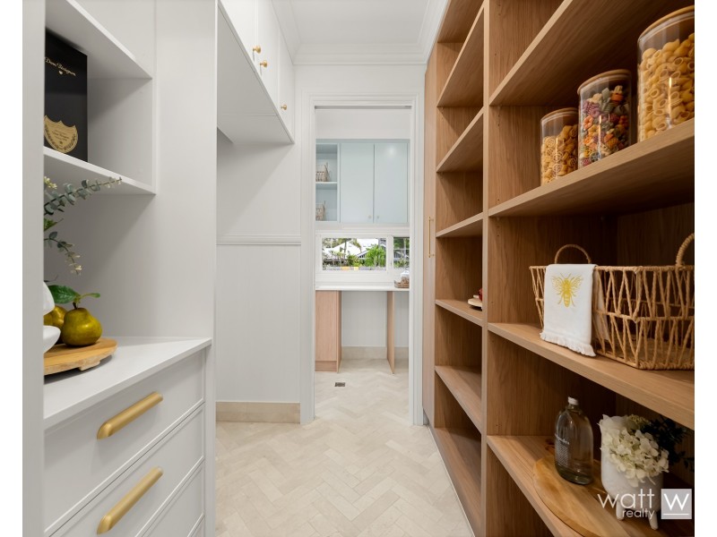 28 Newbery Street, Newmarket QLD 4051