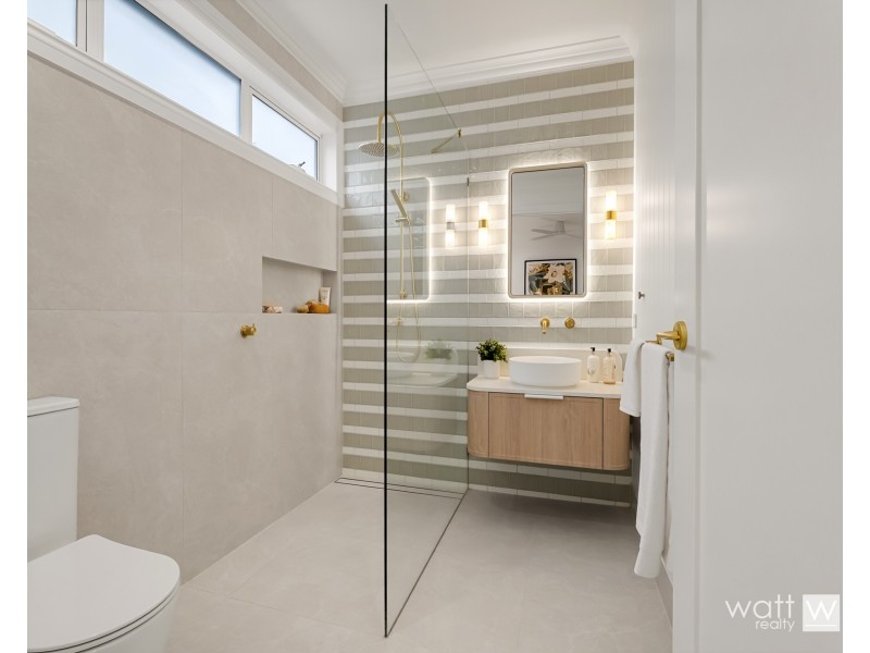 28 Newbery Street, Newmarket QLD 4051