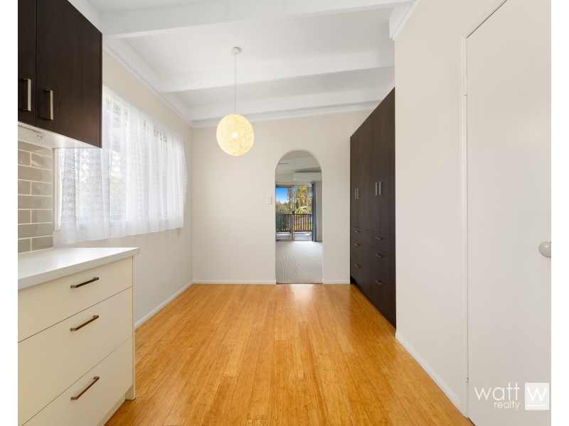 8 Leslie Street, Kallangur QLD 4503