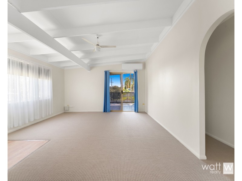 8 Leslie Street, Kallangur QLD 4503