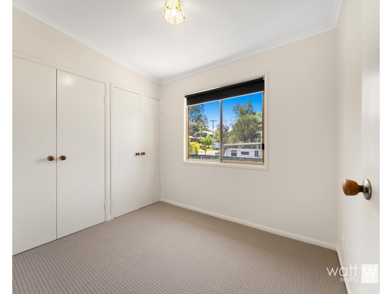 8 Leslie Street, Kallangur QLD 4503