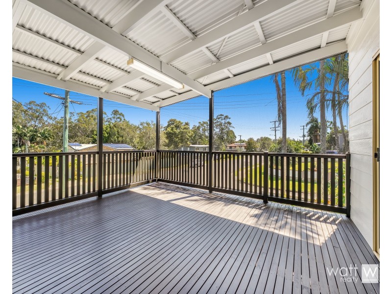 8 Leslie Street, Kallangur QLD 4503
