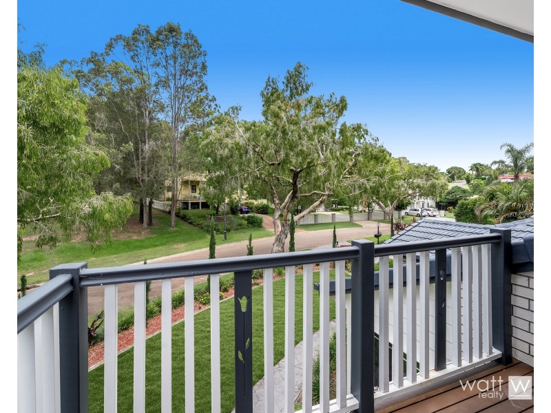 8 Costner Place, Mcdowall QLD 4053